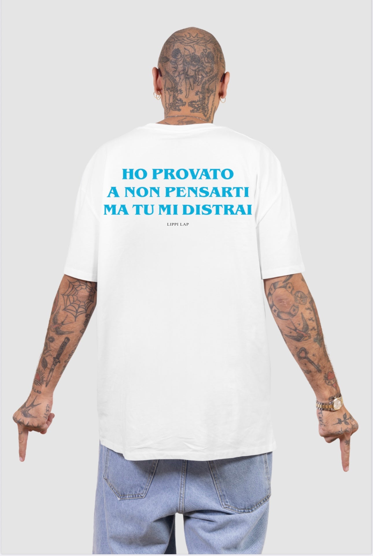 HO PROVATO A NON PENSARTI MA TU MI DISTRAI