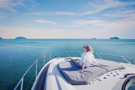 BOAT CHARTER